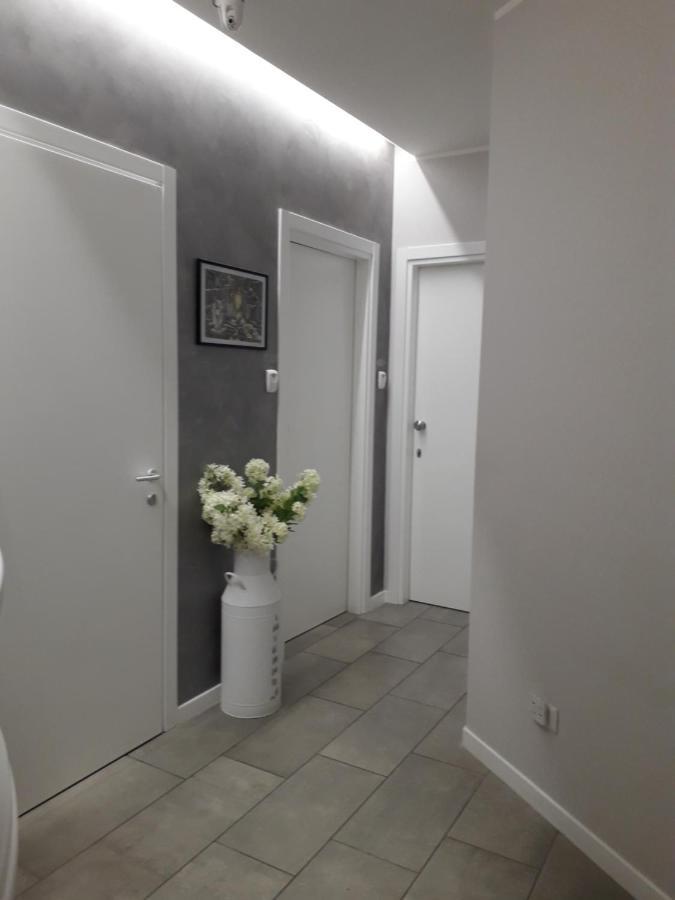 Interno 1 Ciampino Roma Luxury Apartment Con Balcone Exterior foto