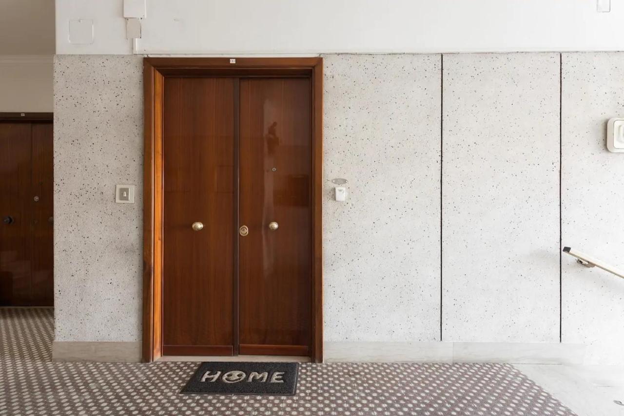 Interno 1 Ciampino Roma Luxury Apartment Con Balcone Exterior foto