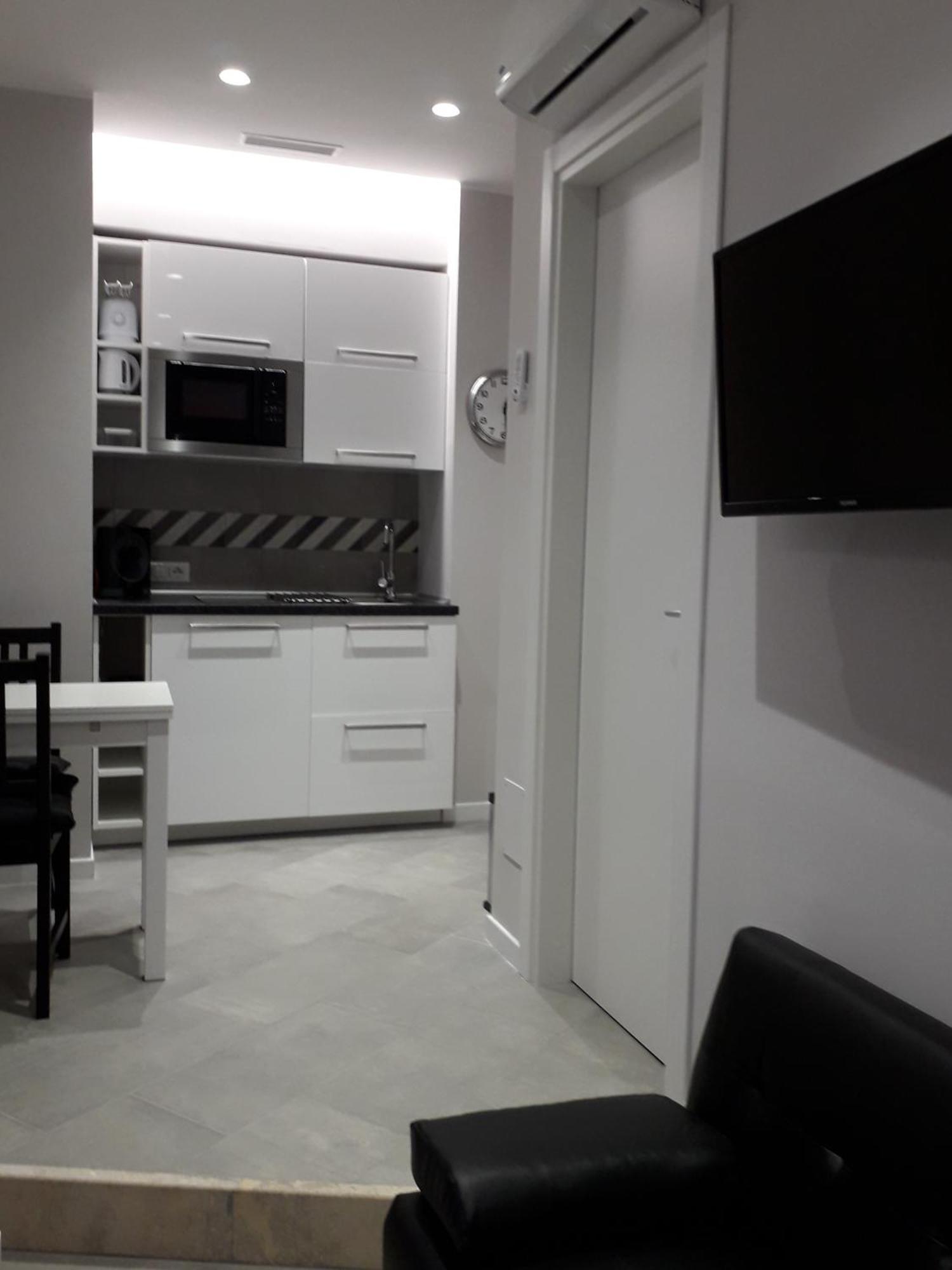 Interno 1 Ciampino Roma Luxury Apartment Con Balcone Cameră foto