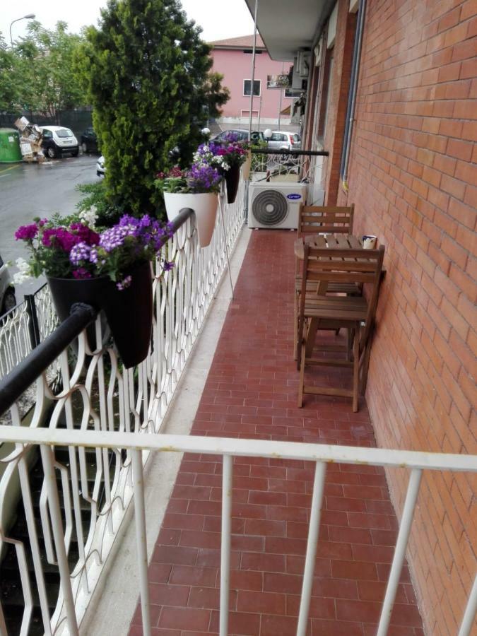 Interno 1 Ciampino Roma Luxury Apartment Con Balcone Exterior foto
